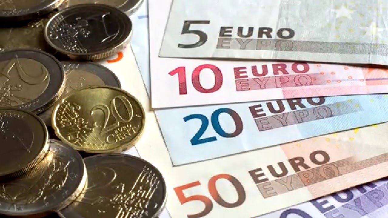 هيوصل لفين تاني؟.. سعر اليورو اليوم في مصر الأربعاء 16 أبريل 2025 وفي البنوك 2 هيوصل لفين تاني؟.. سعر اليورو اليوم في مصر الأربعاء 16 أبريل 2025 وفي البنوك