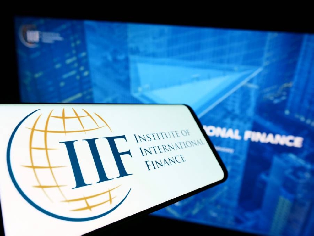 أسعار الذهب ترتفع في الأسواق العالمية والدين العالمي يسجل رقماً قياسياً يتجاوز 324 تريليون دولار في الربع الأول من 2025 2 أسعار الذهب ترتفع في الأسواق العالمية والدين العالمي يسجل رقماً قياسياً يتجاوز 324 تريليون دولار في الربع الأول من 2025