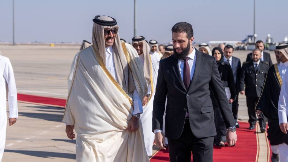 ارتفاع أسعار الذهب عالمياً وقطر تقدم منحة مالية شهرية لدعم رواتب الموظفين في سوريا 2 ارتفاع أسعار الذهب عالمياً وقطر تقدم منحة مالية شهرية لدعم رواتب الموظفين في سوريا