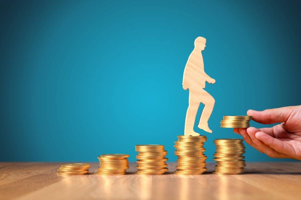 ارتفاع أسعار الذهب في الأسواق العالمية اليوم وسط توقعات من مستثمرة أميركية حول 6 طرق لزيادة راتبك 2 ارتفاع أسعار الذهب في الأسواق العالمية اليوم وسط توقعات من مستثمرة أميركية حول 6 طرق لزيادة راتبك