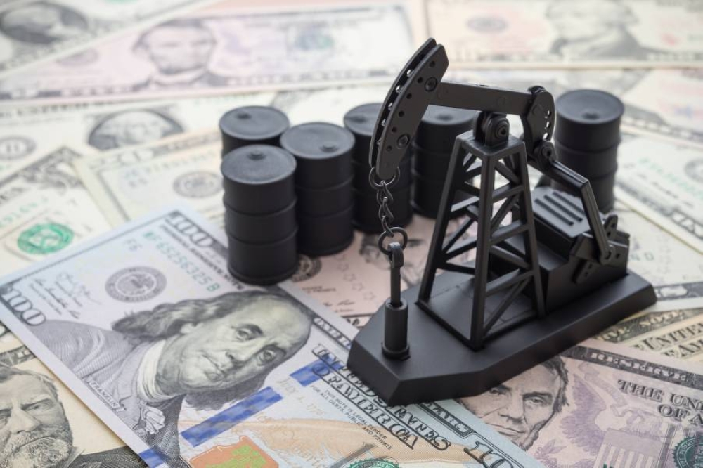 ارتفاع أسعار الذهب في الأسواق العالمية اليوم بينما يشير ستاندرد آند بورز إلى أن تباطؤ الطلب العالمي يهدد إنتاج النفط الأميركي لأول مرة منذ عقد 2 ارتفاع أسعار الذهب في الأسواق العالمية اليوم بينما يشير ستاندرد آند بورز إلى أن تباطؤ الطلب العالمي يهدد إنتاج النفط الأميركي لأول مرة منذ عقد