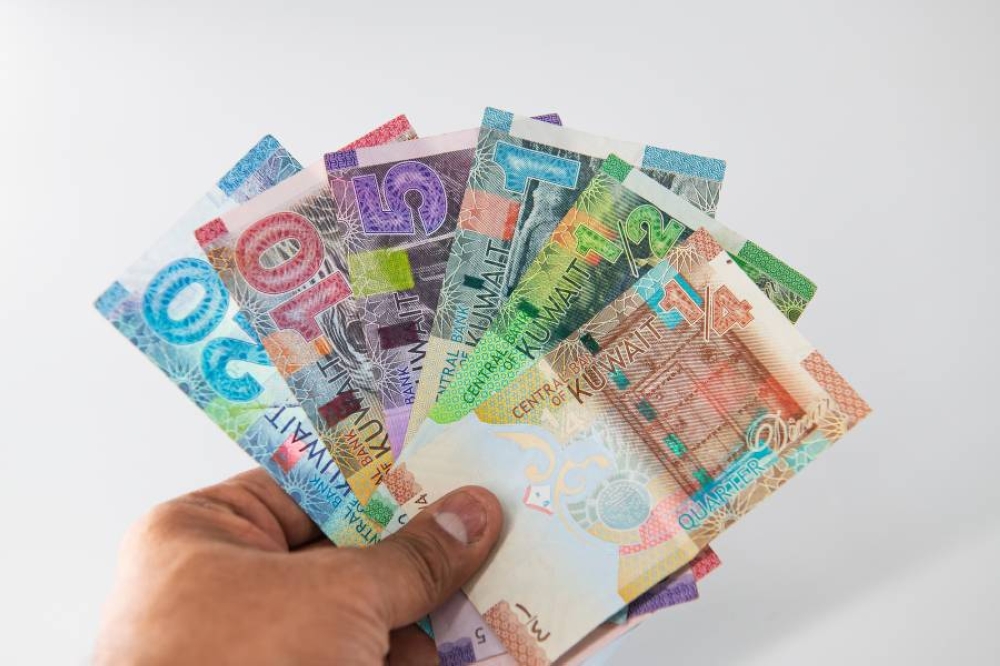 ارتفاع أسعار الذهب في الأسواق العالمية اليوم وتصدر دول عربية في قائمة أغلى العملات لعام 2025 2 ارتفاع أسعار الذهب في الأسواق العالمية اليوم وتصدر دول عربية في قائمة أغلى العملات لعام 2025