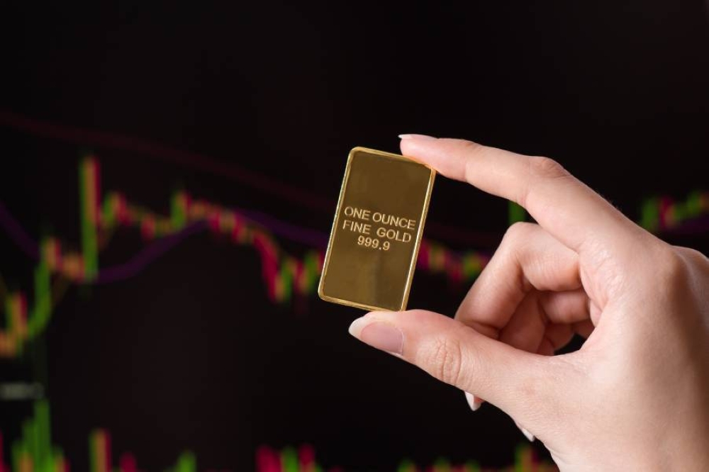ارتفاع أسعار الذهب في الأسواق العالمية اليوم بينما يشهد انخفاضًا يتجاوز 3% خلال أسوأ أسبوع له منذ 6 أشهر