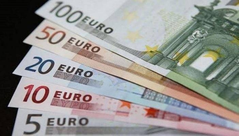 أسعار الذهب تشهد ارتفاعًا في الأسواق العالمية اليوم بينما يستقر سعر اليورو في مصر السبت 17 مايو 2025 2 أسعار الذهب تشهد ارتفاعًا في الأسواق العالمية اليوم بينما يستقر سعر اليورو في مصر السبت 17 مايو 2025