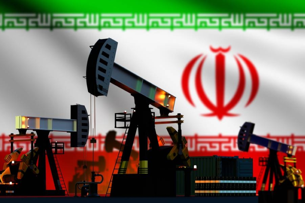 ارتفاع أسعار الذهب في الأسواق العالمية اليوم مع تحذيرات من زيادة محتملة لأسعار النفط في حال تعرض إيران لضربة إسرائيلية 2 ارتفاع أسعار الذهب في الأسواق العالمية اليوم مع تحذيرات من زيادة محتملة لأسعار النفط في حال تعرض إيران لضربة إسرائيلية